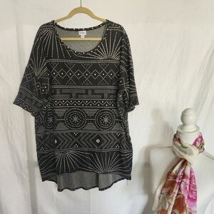 LuLaRoe Top